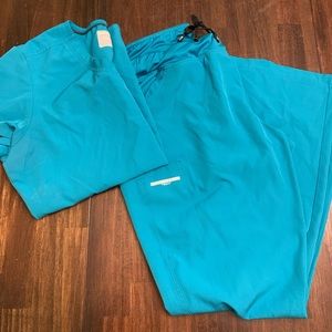 Skechers Scrub Set